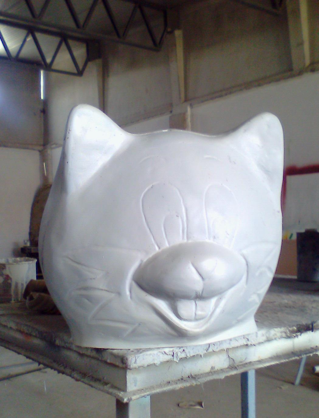 Kedi,Sincap Maskutu.yapımı tasarımı atölyesi üretimi imalatı dökümü yapım tasarım üretim atölye döküm Talepler süratle karşılanmaya çalışılır.